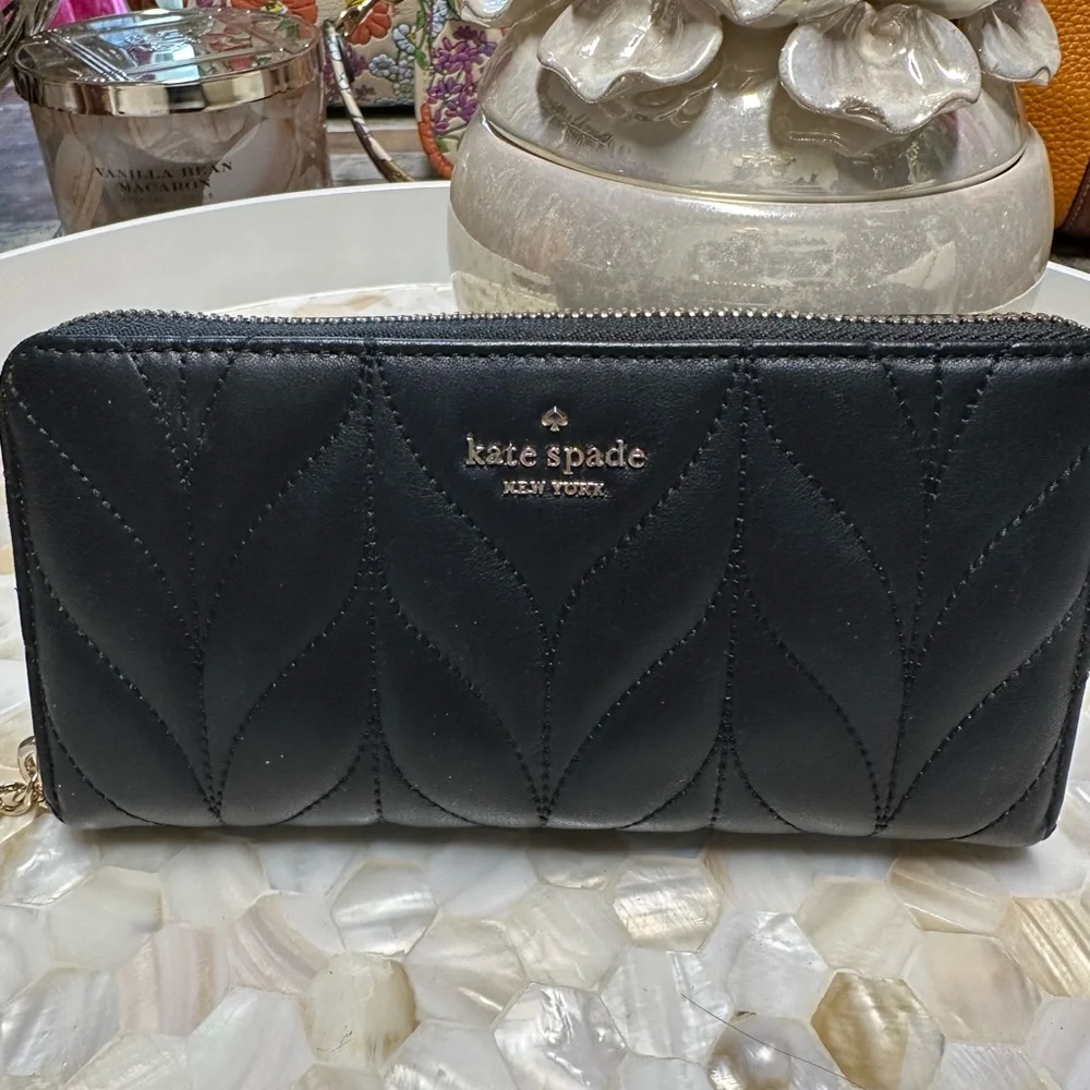 Gorgeous Kate Spade Quilted Black Leather Handbag And Matching Wallet!